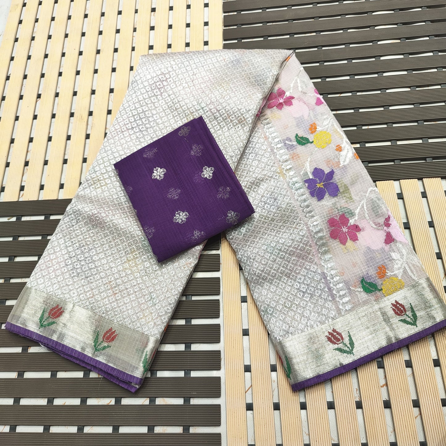 Pure Zari Kota Doria Handloom Saree