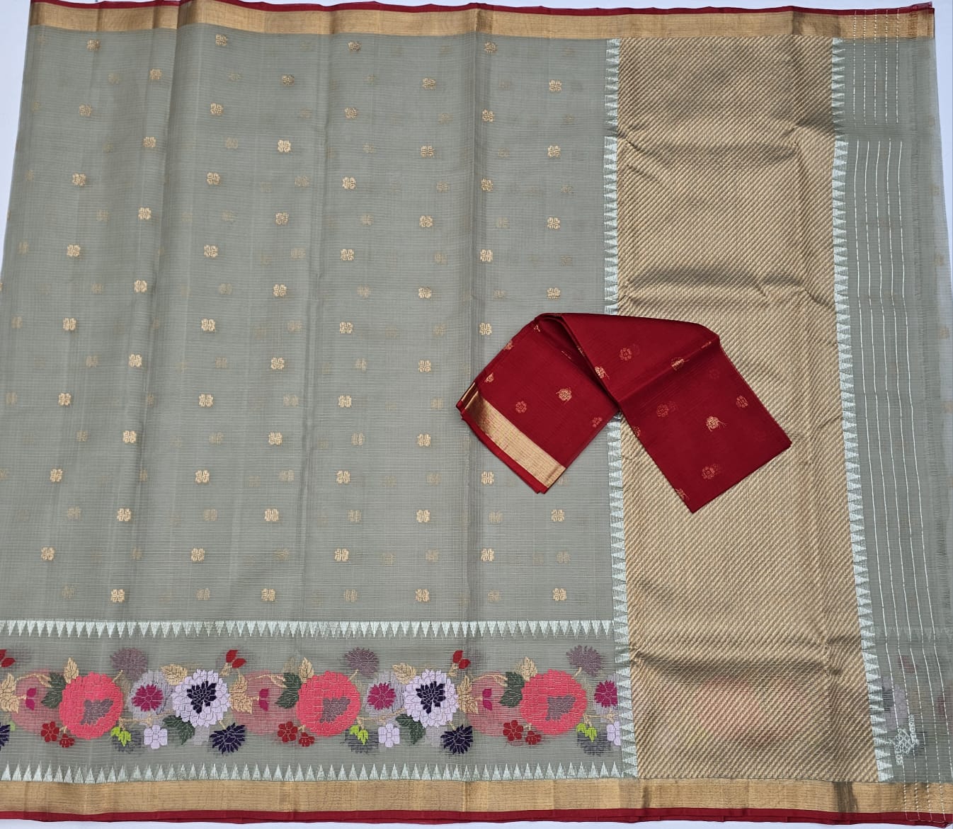 Pure Zari Kota Doria Handloom Saree