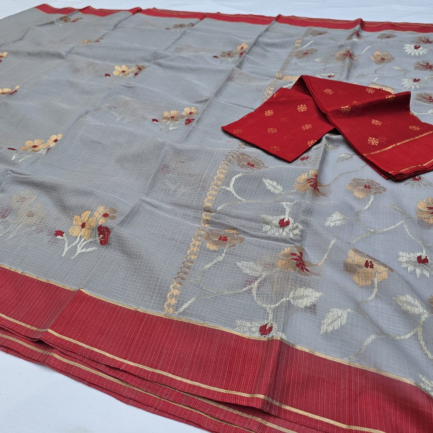 Pure Zari Kota Doria Handloom Saree