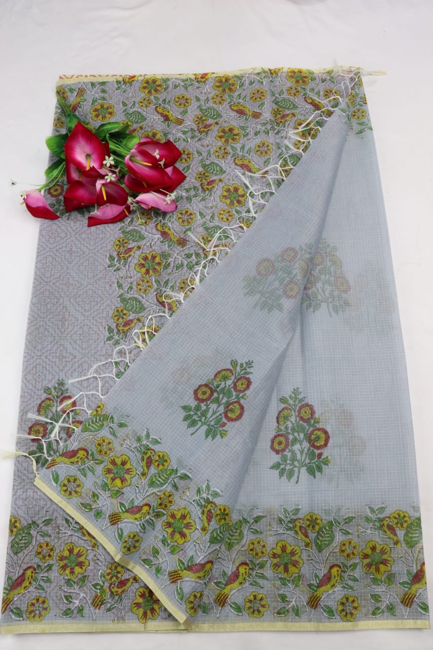 Elegant Greyish Flowery KotaDoria Block Printed Cotton Saree With Blouse