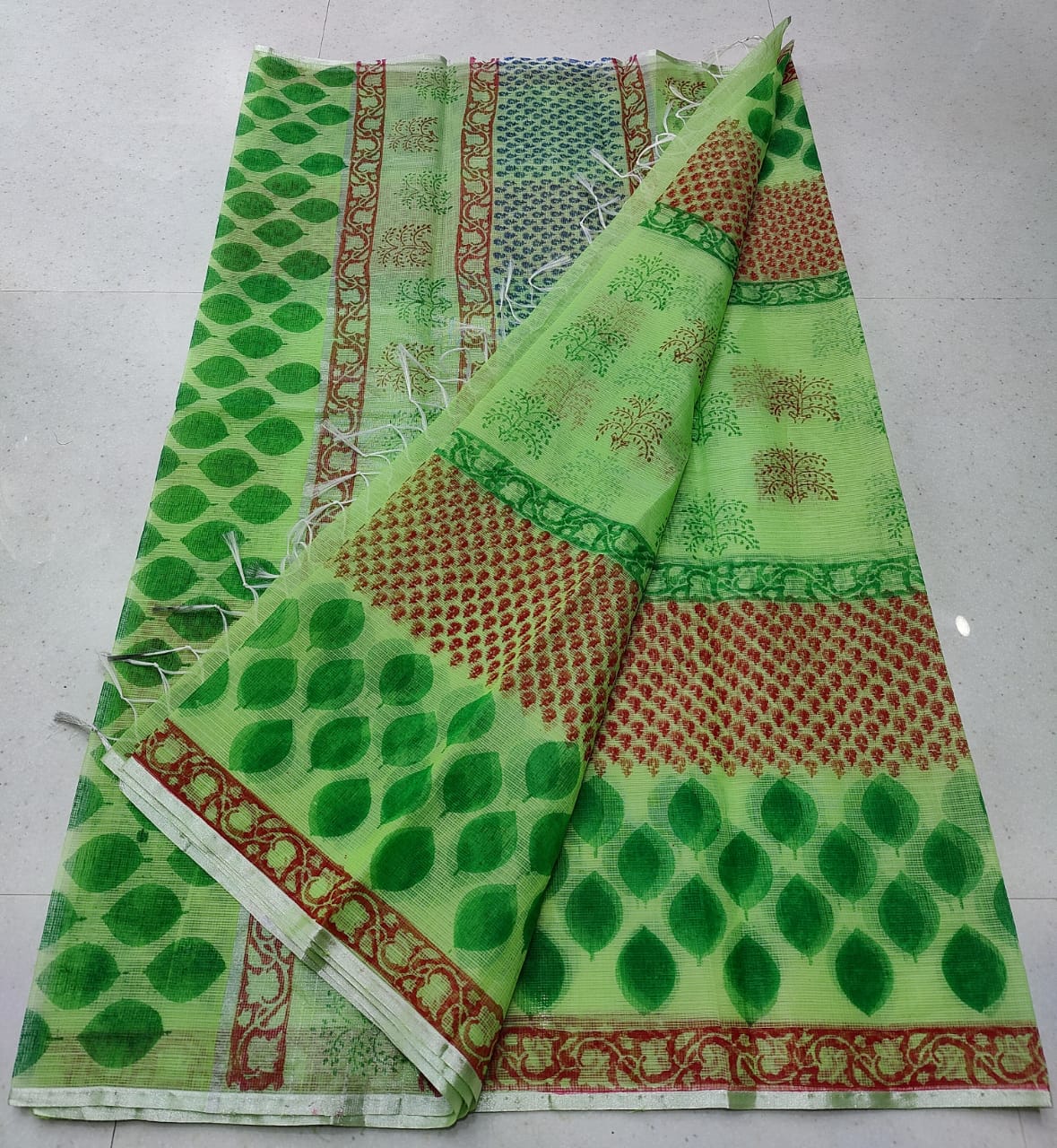 Light Green Leafy Ethnic KotaDoria Block Printed Cotton Saree With Blouse