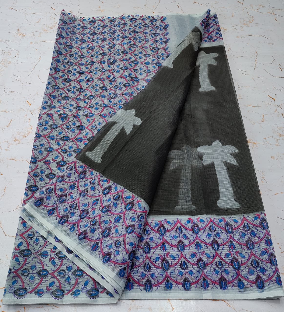 Shadow Grey Sofisticated KotaDoria Dye Block Printed Cotton Saree With Blouse
